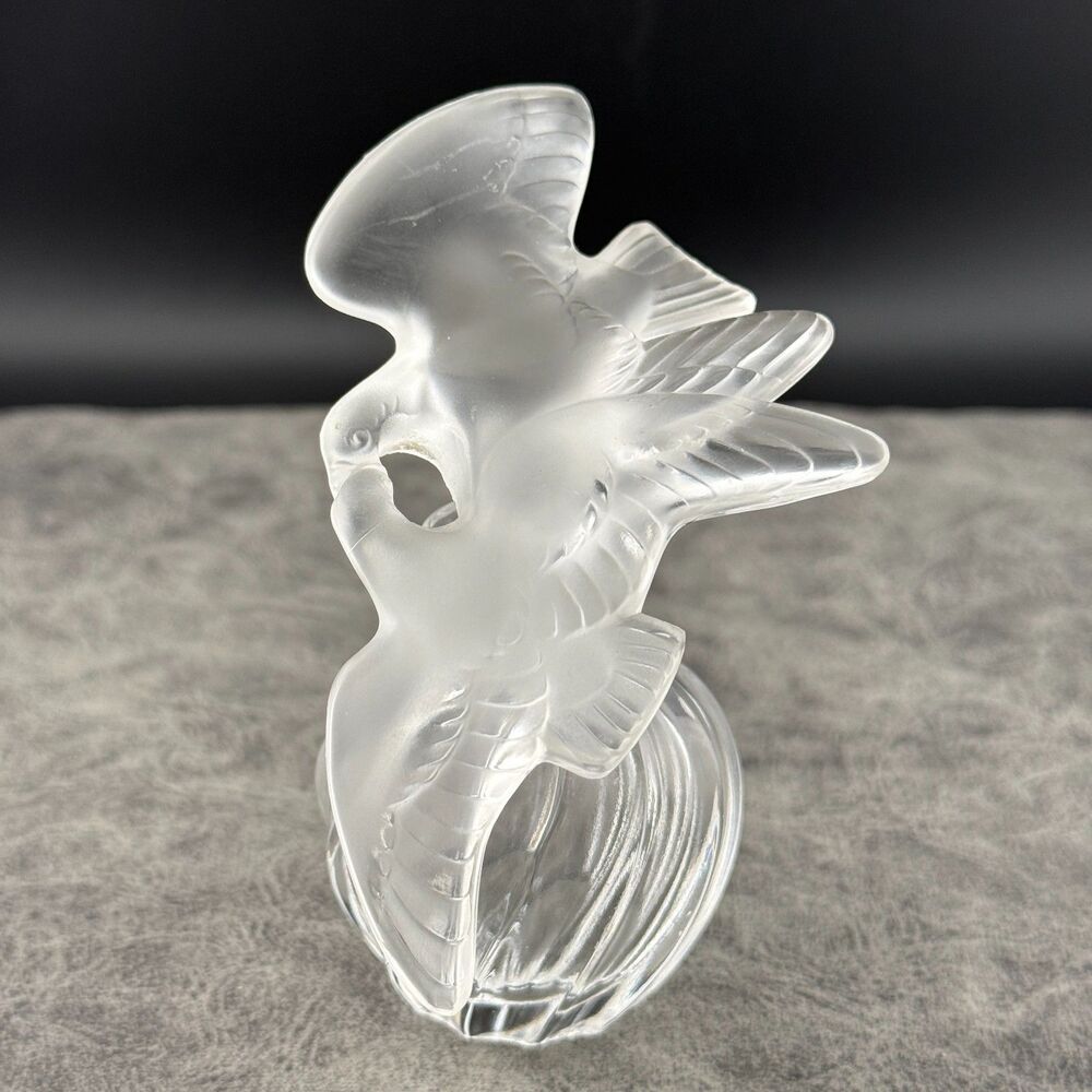 VTG Nina Ricci Frosted Glass Crystal Perfume Bottle LALIQUE France Doves 4"